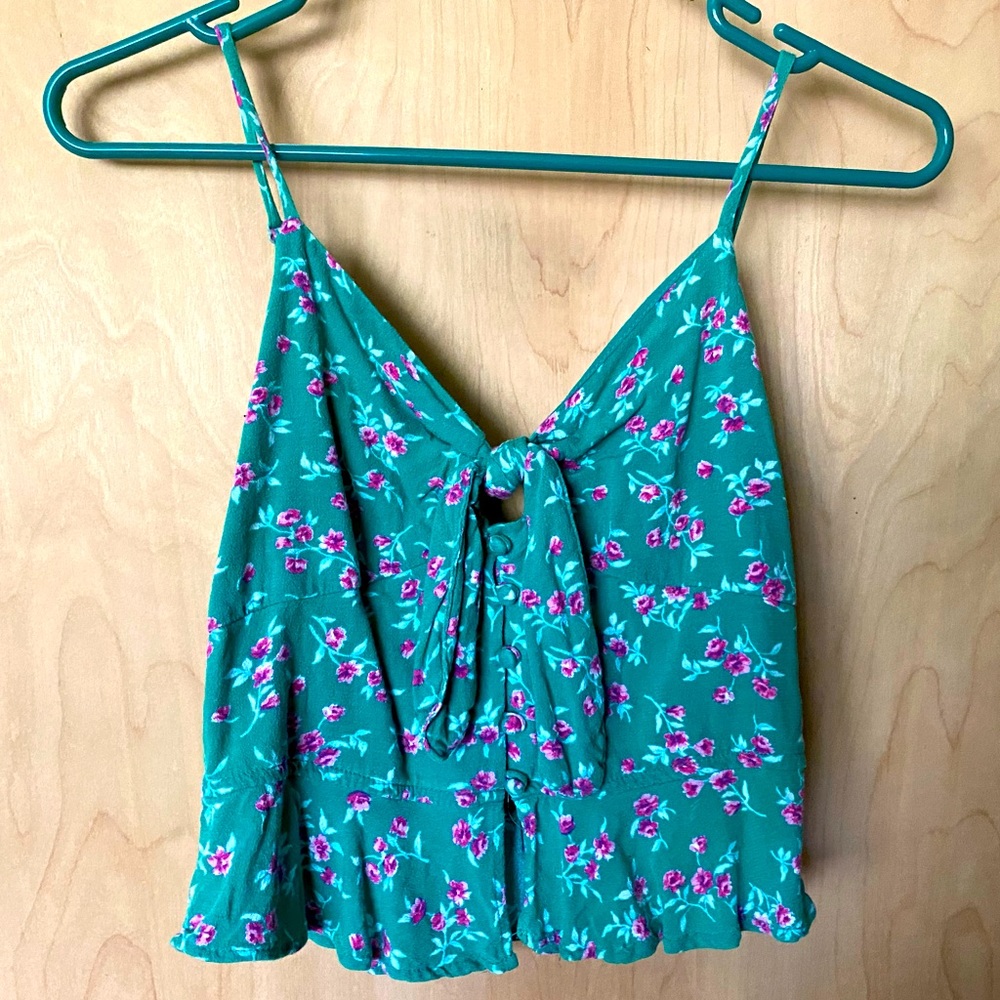 Floral AE crop top